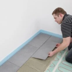 Perobe Elektrische Fußbodentemperierung 230 Volt Heizmatte 1 M² -Duschmeister 342445 6944 05